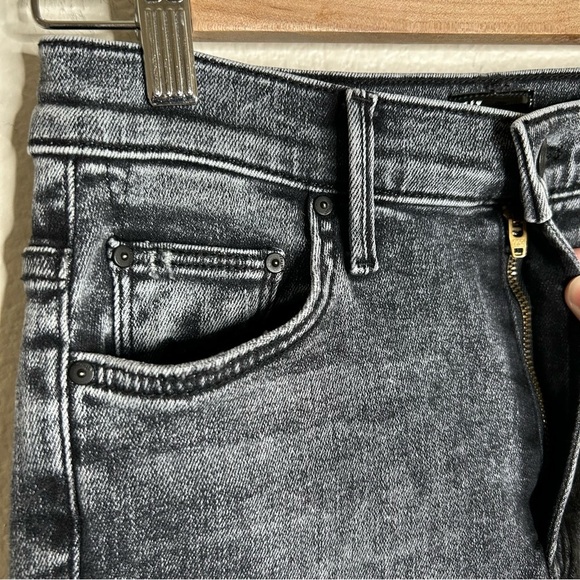 Mother The Insider Crop Step Fray jeans Train Stops 27 - Picture 4 of 15